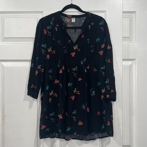 Old Navy | LBD with floral print!
